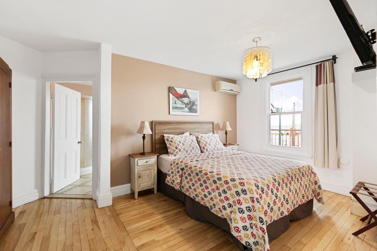 Auberge Chateau Des Tourelles Квебек Екстериор снимка