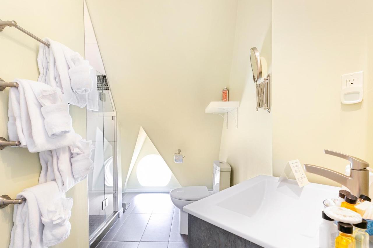 Auberge Chateau Des Tourelles Квебек Екстериор снимка