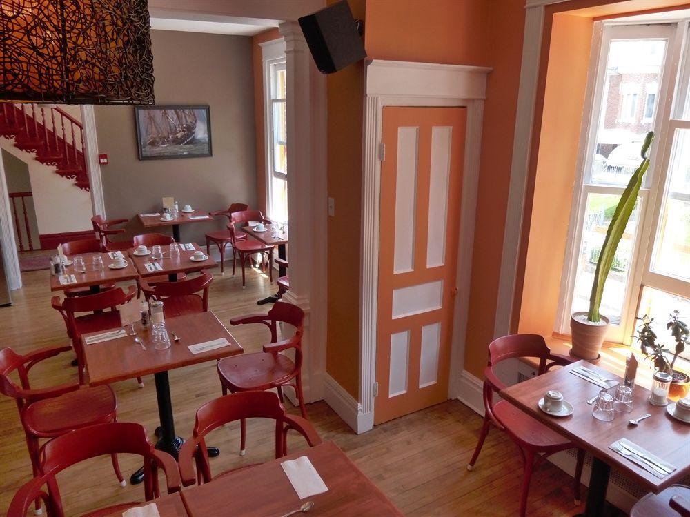 Auberge Chateau Des Tourelles Квебек Екстериор снимка