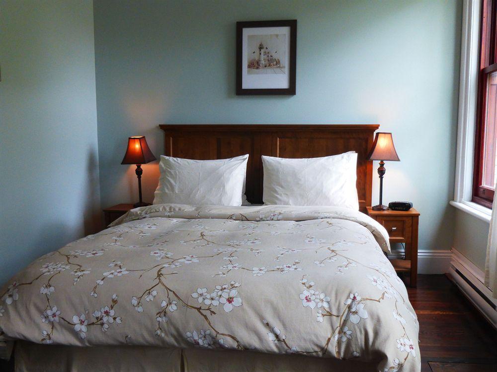 Auberge Chateau Des Tourelles Квебек Екстериор снимка